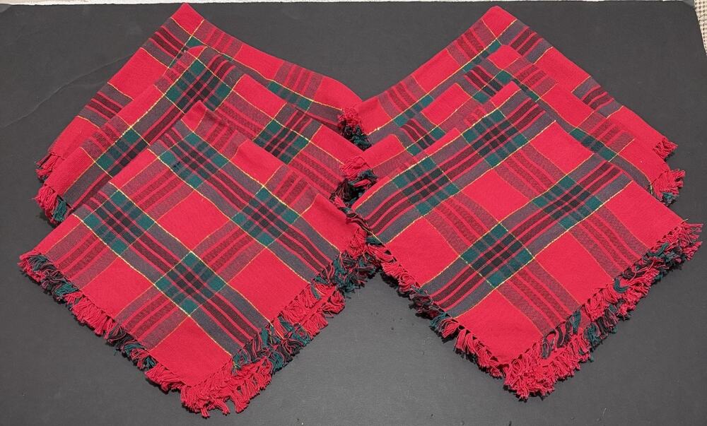 Vintage Kmart Red Tartan Plaid Placemats Set of 6 Square Woven Fringe Table